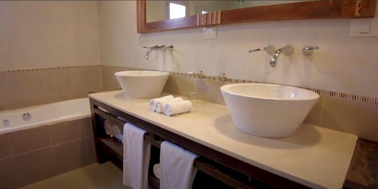 Hotel Уакалера Екстериор снимка