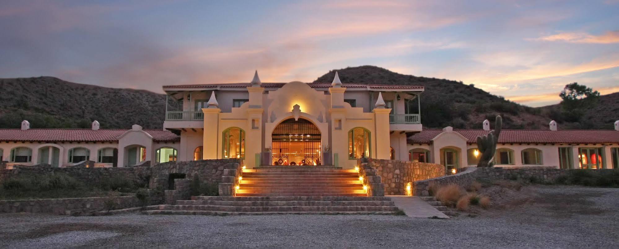 Hotel Уакалера Екстериор снимка